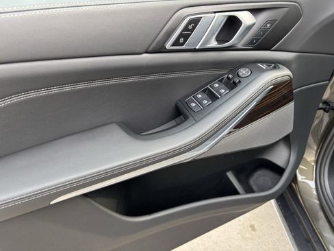 Certified 2025 BMW X5 xDrive40i w/ Premium Package image 14