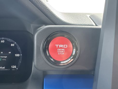 Certified 2026 Toyota Tacoma TRD Sport image 31