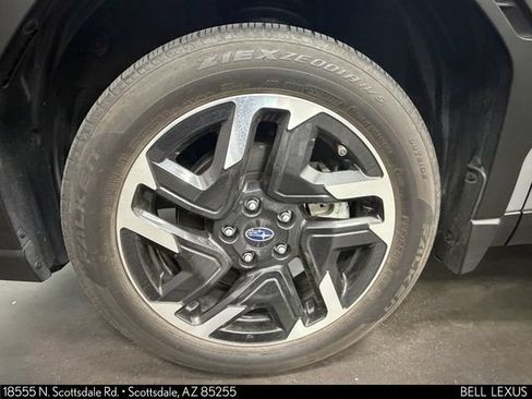 Used 2025 Subaru Forester Limited AWD/4WD image 10