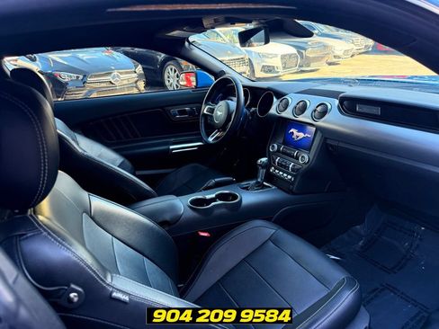 Used 2022 Ford Mustang GT Premium RWD image 30
