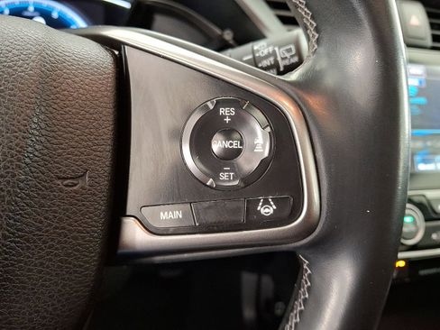 Used 2020 Honda Civic EX image 18