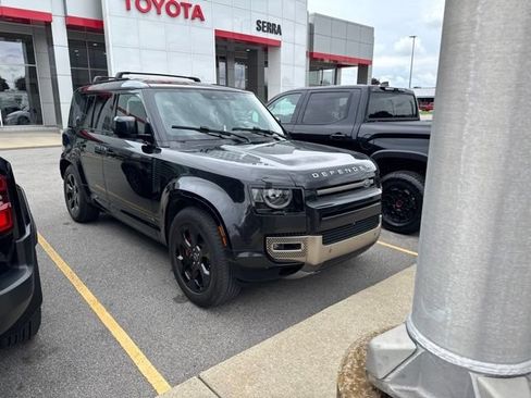 Used 2020 Land Rover Defender 110 X AWD/4WD image 3
