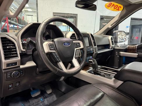 Used 2018 Ford F150 Lariat w/ Equipment Group 502A Luxury AWD/4WD image 12