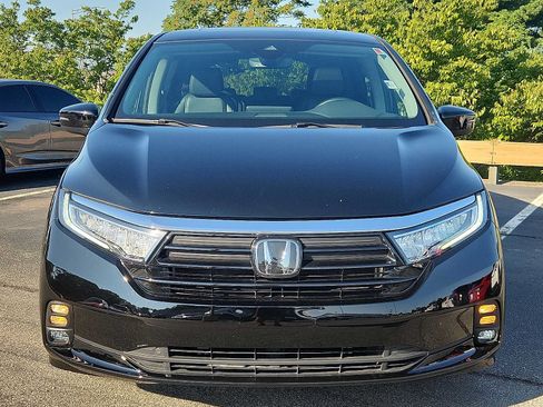 Certified 2023 Honda Odyssey EX-L image 2