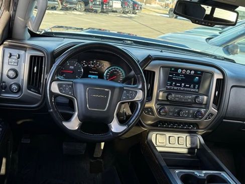 Used 2018 GMC Sierra 2500 Denali w/ Duramax Plus Package image 7