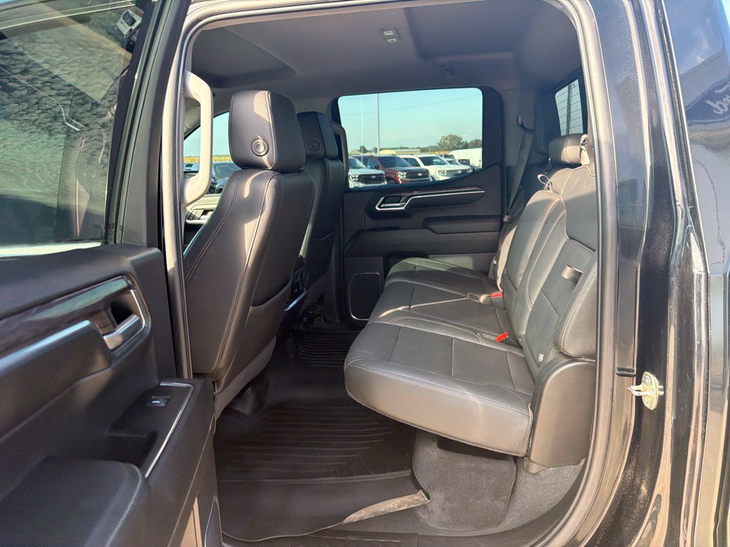 Used 2024 Chevrolet Silverado 1500 LTZ w/ LTZ Convenience Package II AWD/4WD image 23