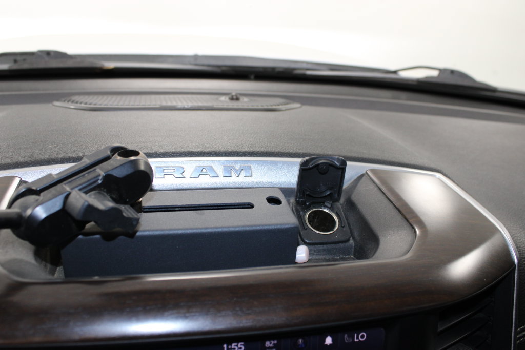 Used 2022 RAM 1500 Laramie AWD/4WD image 41