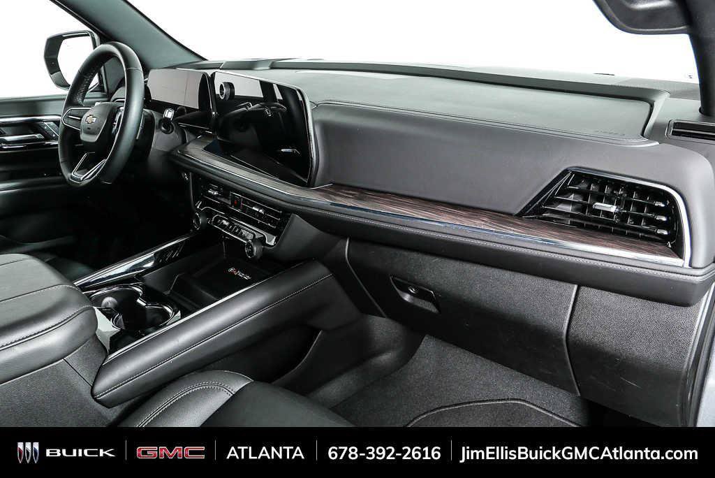 Certified 2025 Chevrolet Tahoe LT AWD/4WD image 24