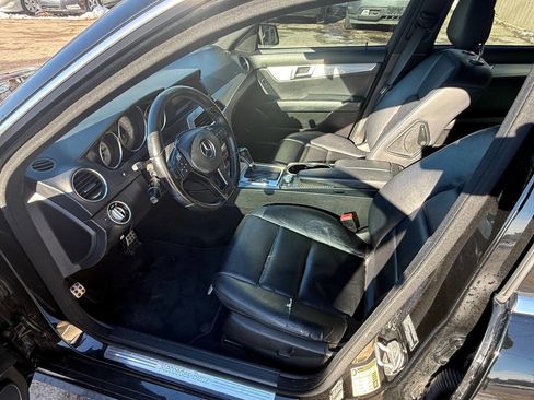 Used 2012 Mercedes-Benz C 300 4MATIC Sedan image 9