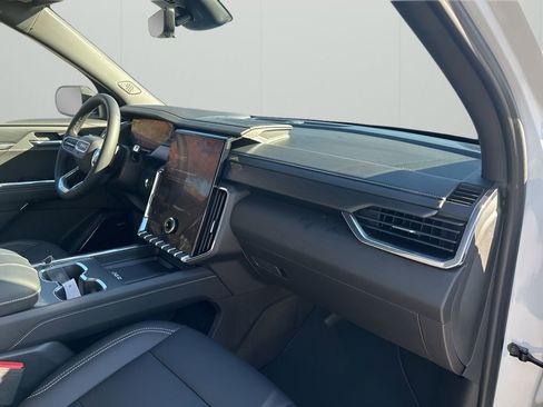 New 2026 GMC Acadia Elevation w/ Black Edition image 12