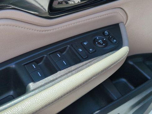 Used 2019 Honda Odyssey Elite image 13