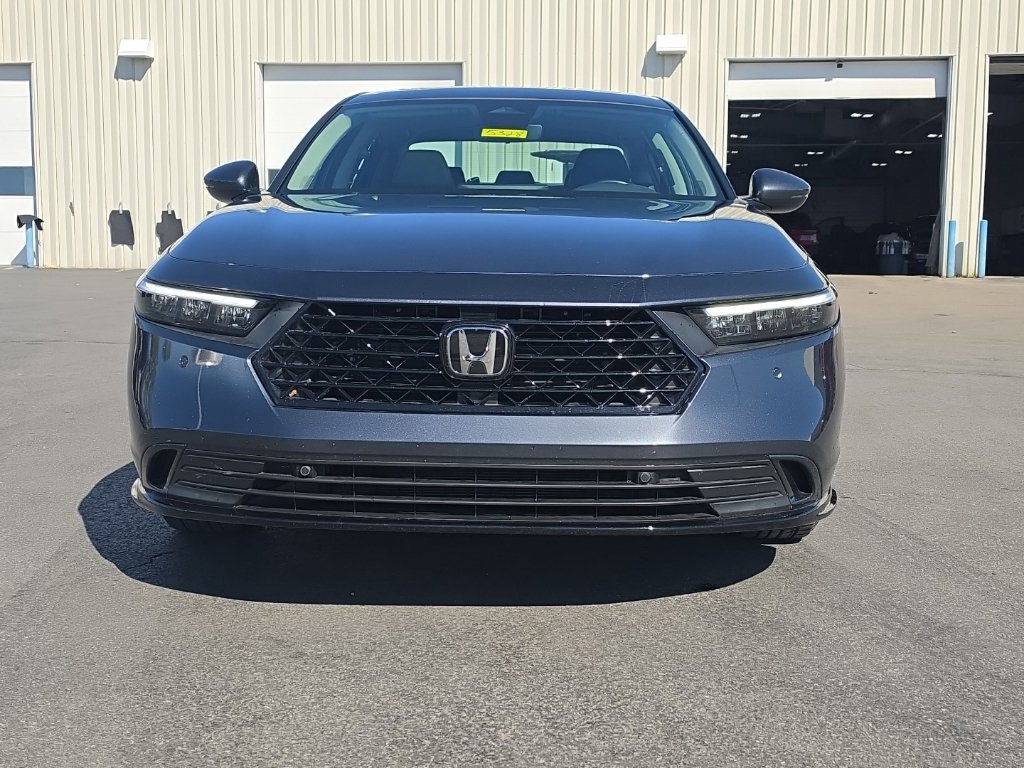 Used 2025 Honda Accord EX-L image 2