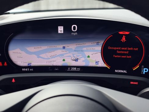 Certified 2024 Porsche Taycan image 16