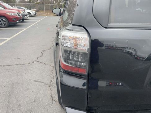 Used 2023 Toyota 4Runner TRD Off-Road Premium image 20