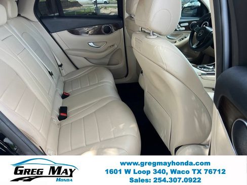 Used 2019 Mercedes-Benz GLC 300 image 14