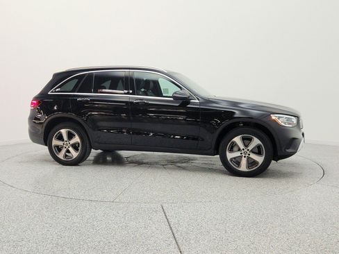 Certified 2022 Mercedes-Benz GLC 300 image 4