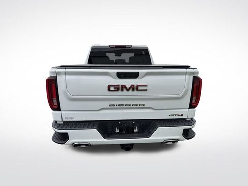 Used 2022 GMC Sierra 1500 AT4 AWD/4WD image 9