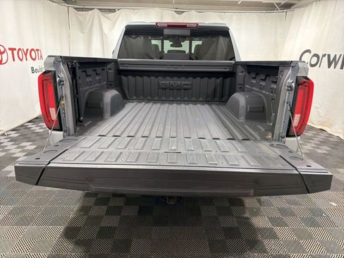 Used 2023 GMC Sierra 1500 SLT w/ SLT Premium Package image 17
