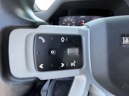 Used 2021 Land Rover Defender 90 S AWD/4WD image 18