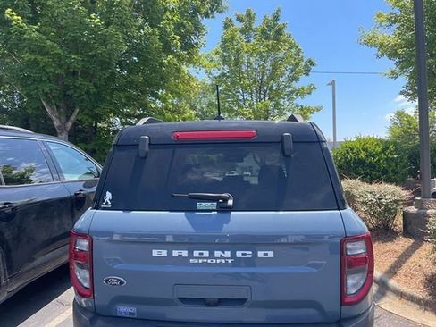 Used 2024 Ford Bronco Sport Outer Banks w/ Tech Package AWD/4WD image 3