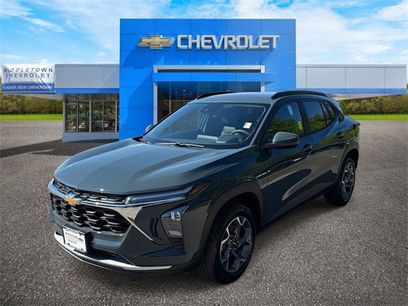 New 2025 Chevrolet Trax LT w/ Driver Confidence Package