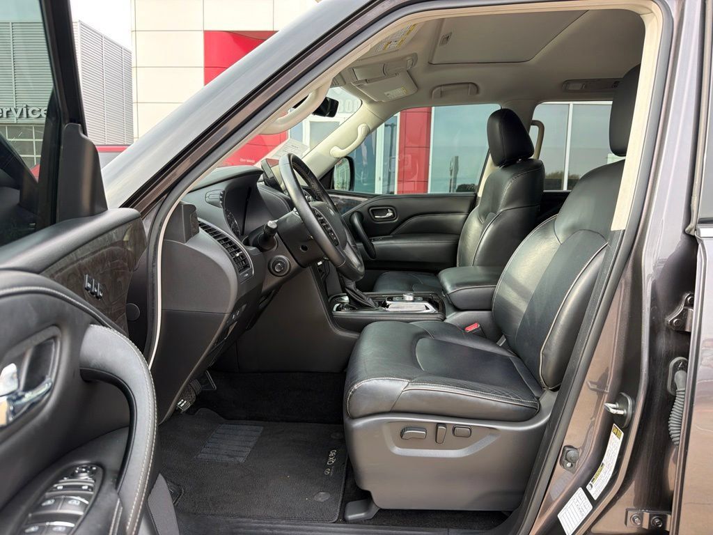 Used 2024 INFINITI QX80 Luxe RWD image 13