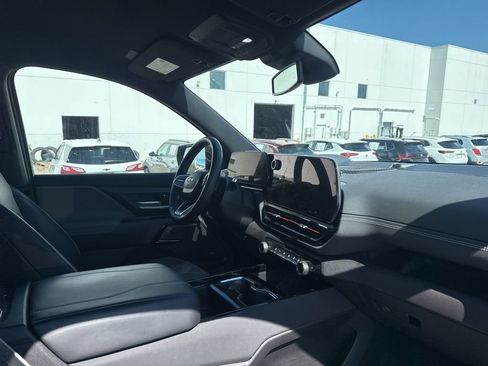 Used 2026 Chevrolet Silverado EV Trail Boss w/ Plus Package image 15