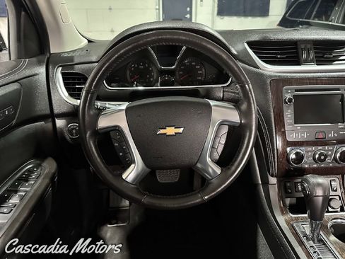 Used 2016 Chevrolet Traverse LTZ image 40