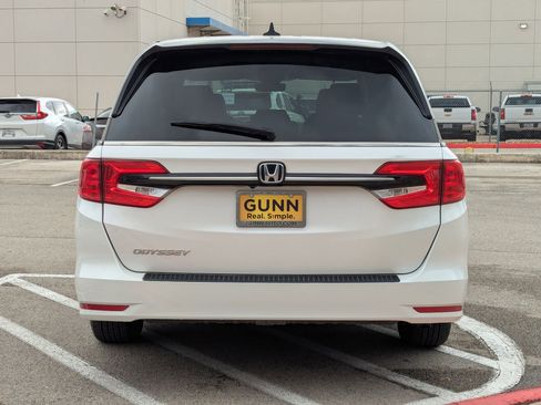 Used 2024 Honda Odyssey EX-L image 5