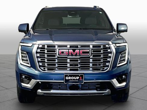 Used 2025 GMC Yukon Denali w/ Sun & Power Step Package RWD image 4