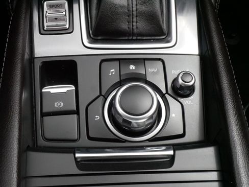 Used 2017 MAZDA MAZDA6 Grand Touring FWD image 25