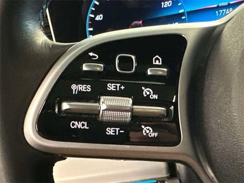 Certified 2021 Mercedes-Benz GLE 350 4MATIC image 31