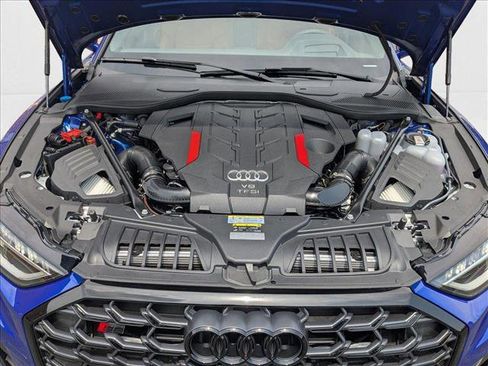 New 2025 Audi S8 image 15