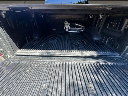 Used 2018 Ford F150 XLT w/ Equipment Group 302A Luxury RWD image 44