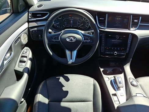 Certified 2023 INFINITI QX50 Luxe AWD/4WD image 11