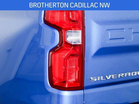 Used 2022 Chevrolet Silverado 1500 LT Trail Boss w/ Protection Package image 12