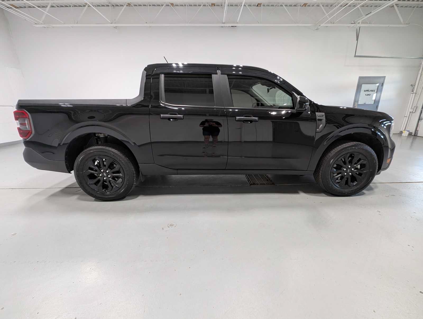 Used 2024 Ford Maverick XLT w/ XLT Luxury Package AWD/4WD image 7