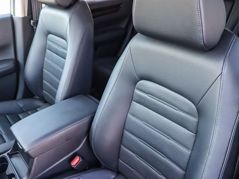 Used 2025 Honda CR-V EX-L image 27