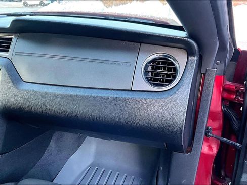 Used 2014 Ford Mustang GT image 17