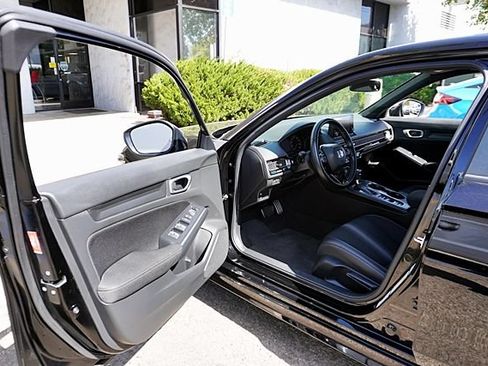 Used 2024 Honda Civic Sport image 38