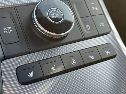 Used 2023 Hyundai Palisade Calligraphy image 23