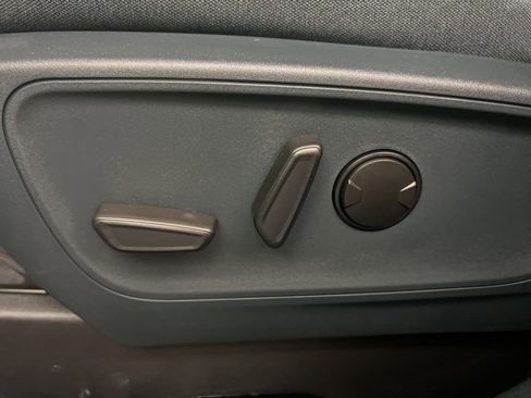 New 2025 Ford Maverick XLT w/ XLT Luxury Package image 25