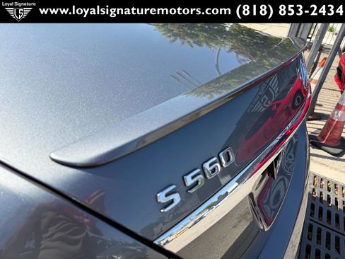 Used 2019 Mercedes-Benz S 560 Sedan image 10
