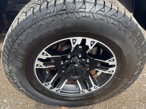 Used 2010 Dodge Ram 2500 Truck SLT image 16