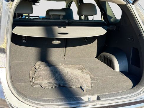 Used 2023 Hyundai Santa Fe SEL w/ Premium Package image 31