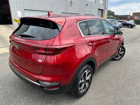 Used 2020 Kia Sportage LX AWD/4WD image 6