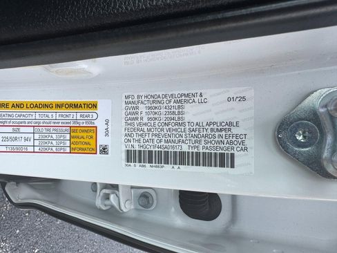 Certified 2025 Honda Accord SE image 29