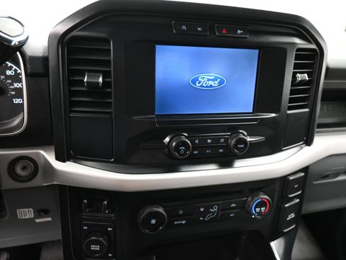 Used 2022 Ford F150 XL w/ Trailer Tow Package AWD/4WD image 15