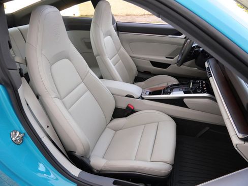 Used 2021 Porsche 911 Carrera S image 23