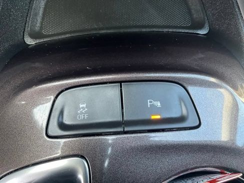 Used 2025 Chevrolet Malibu LT FWD image 20